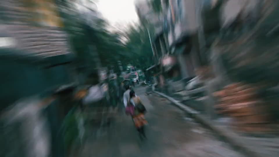 Power Zoom - In Left Twist