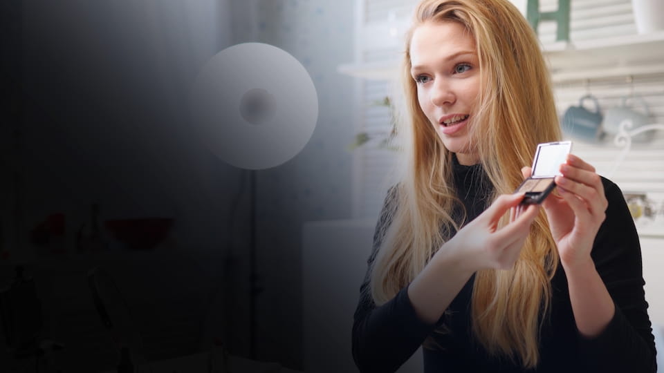 Overlay - Bottom Left Fade